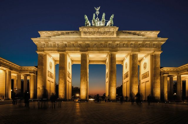 Papermoon Fototapete »Brandenburg Gate«, glatt-Tapeten-Inspirationen