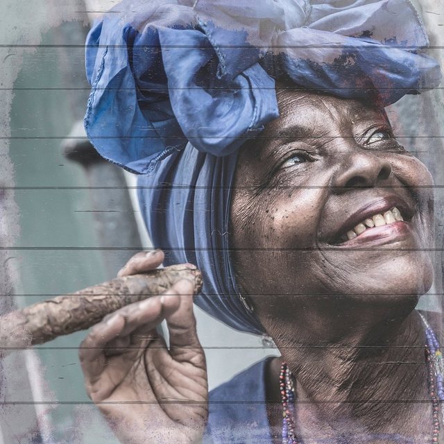 queence Holzbild »Glückliche Cubanerin«, 40x40 cm-Bilder-Inspirationen