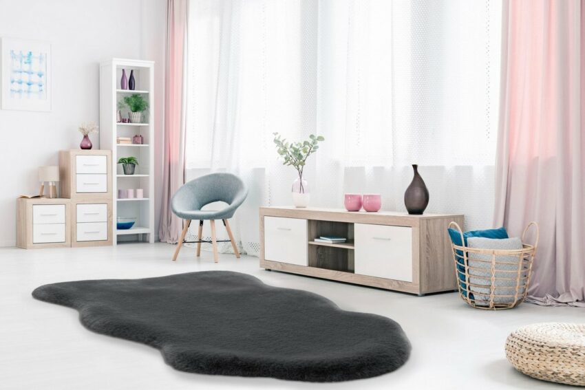Fellteppich »Mailo 1«, andas, fellförmig, Höhe 35 mm, Kaninchenfell-Optik, Kunstfell, Wohnzimmer-Teppiche-Ideen für dein Zuhause von Home Trends